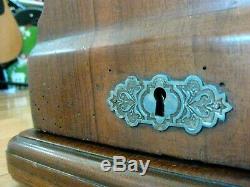 1800s German Hand Crank Sewing Machine with Case Antique Muller LaReina Singer 12k