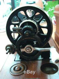 1800s German Hand Crank Sewing Machine with Case Antique Muller LaReina Singer 12k