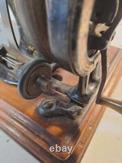 1882 Singer 12 K Floral decal sewing machine for restoration