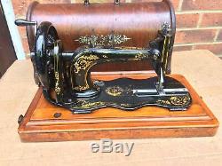 1884 Antique Singer 12k Fiddle base Hand Crank Sewing Machine