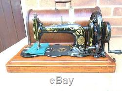 1884 Antique Singer 12k Fiddle base Hand Crank Sewing Machine