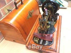 1885 Antique Singer 12K New Family Fiddlebase with Acanthus decals