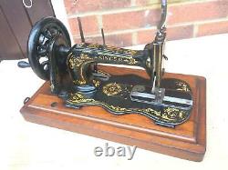 1888 Antique Singer 12k Fiddle base Hand Crank Sewing Machine