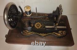 1889 Singer 12 K Acanthus Leaves decal sewing machine in wooden case