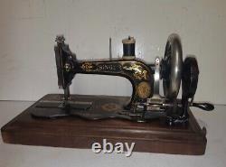 1889 Singer 12 K Acanthus Leaves decal sewing machine in wooden case