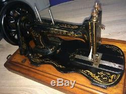 1890 Antique Singer 12K fiddle base handcrank sewing Machine Acanthus leaves