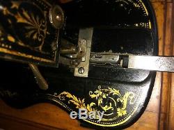 1890 Antique Singer 12K fiddle base handcrank sewing Machine Acanthus leaves