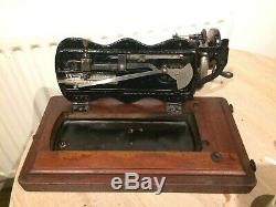 1890 Antique Singer 12k Fiddle base Hand Crank Sewing Machine