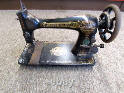 1896 Singer Sewing Machine Serial # 13869291