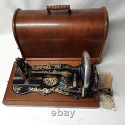 1898 Singer 12 K New Family sewing machine with wooden case Ottoman decal