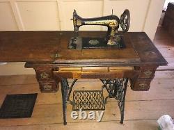 1898 Singer treadle sewing machine