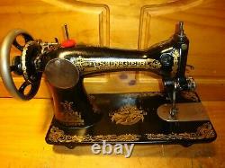 1900 Antique Singer Sewing Machine Head Model 15 Sphinx, Serviced