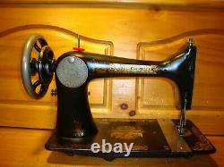 1900 Antique Singer Sewing Machine Head Model 27 Sphinx, Serviced