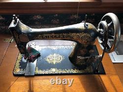 1900's Singer Sewing Machine