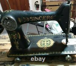 1908 Antique Singer Model 66-1 LOTUS DECALS Sewing machine m# D739960