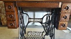 1909 Singer Treadle Sewing Machine. Model 66 With 7 Drawers. Very Ornate