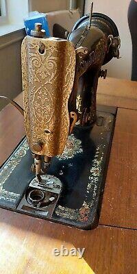 1910 Antique Singer 66 Redeye Sewing Machine in Cabinet VTG Collectors Model