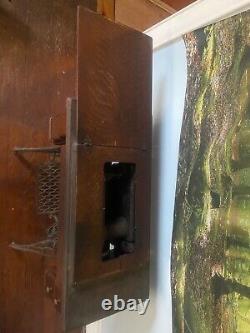 1910 Antique Singer Sewing Machine WithTreadle Cabinet-Working Original G-238325