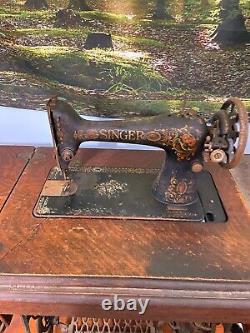 1910 Antique Singer Sewing Machine WithTreadle Cabinet-Working Original G-238325