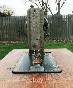 1910 Antique Singer Sewing Machine with Cabinet Hand Crank Treadle Cast Iron