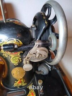 1910 Singer Sewing Machine Model 15 + Case WORKS, SEE VIDEO FREE S&H