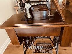 1910 Singer Treadle Sewing Machine 6 drawer cabinet Ornate