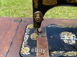 1910s SINGER SEWING MACHINE TREADLE PEDAL HARD TO FIND EGYPTIAN SPHINX DESIGN