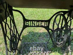 1910s SINGER SEWING MACHINE TREADLE PEDAL HARD TO FIND EGYPTIAN SPHINX DESIGN