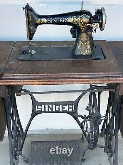 1911 Antique Singer Sewing Machine Table Cabinet Cast Iron Base Ornate Gilt