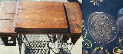 1911 Antique Singer Sewing Machine Table Cabinet Cast Iron Base Ornate Gilt