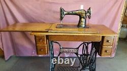 1914 Singer Treadle Sewing Machine With 5 Drawers. Very Nice