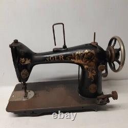1915 Singer 103 Industrial tailor's sewing machine G3906485