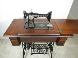 1916 SINGER 66 Red Eye TREADLE Sewing Machine 5 Drawer Tiger Oak Cab WithI Base