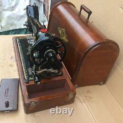 1919 Antique Singer 66, 66K Lotus Decals Hand crank Sewing Machine