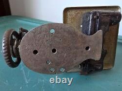 1920 SINGER 24-26 Chainstitch Sewing Machine Vintage RARE. Serial # G7973449