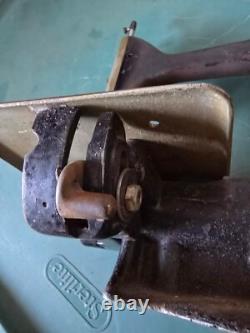 1920 SINGER 24-26 Chainstitch Sewing Machine Vintage RARE. Serial # G7973449