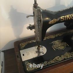 1920 Singer Sewing Machine 115 Wings Decal Motorized Attachments & Bentwood Case