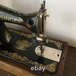 1920 Singer Sewing Machine 115 Wings Decal Motorized Attachments & Bentwood Case