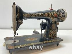 1920 Singer sewing machine WW2 extra parts works has badge serial G8001538 #143