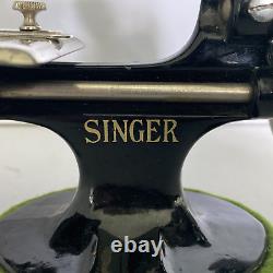 1920's Antique Singer Model 20 Sewhandy Child's Toy Sewing Machine withClamp