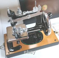 1920's SINGER Toy Sewing Machine Retro Miniature Antique Collection USA used