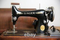 1920s Rare Antique Singer Knee Lever Sewing Machine USA With Wooden Case WORKS
