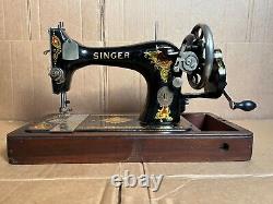 1921 Singer Sewing Machine 128 La Vencedora