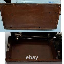 1922 Singer Sewing Machine 99K Knee Control Serial Y719220 WithBentwood Case/Keys