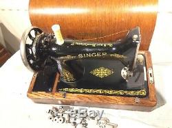 1923 Antique Singer 99K Sewing machine, Vintage sewing machine