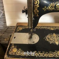 1924 Antique Singer Sewing Machine Tiffany Treadle With Case