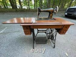 1924 Singer Model 66 Red Eye Treadle Sewing Machine in Cabinet INV15111