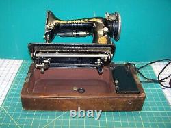 1926 Working Electric Singer Sewing Machine Model 99 Bentwood Case Antique Works