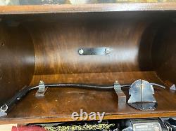 1927 Singer 99K sewing machine & Bentwood case and knee control