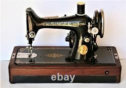 1927 Singer Sewing Machine No. 99-13, Knee Control, Light, Bentwood Case withKey